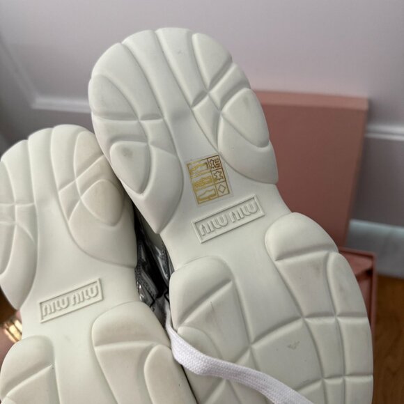 NWT Miu Miu Low Top Sneakers Metallic Silver Chunky Rubber Sole Stitching - Picture 11 of 11